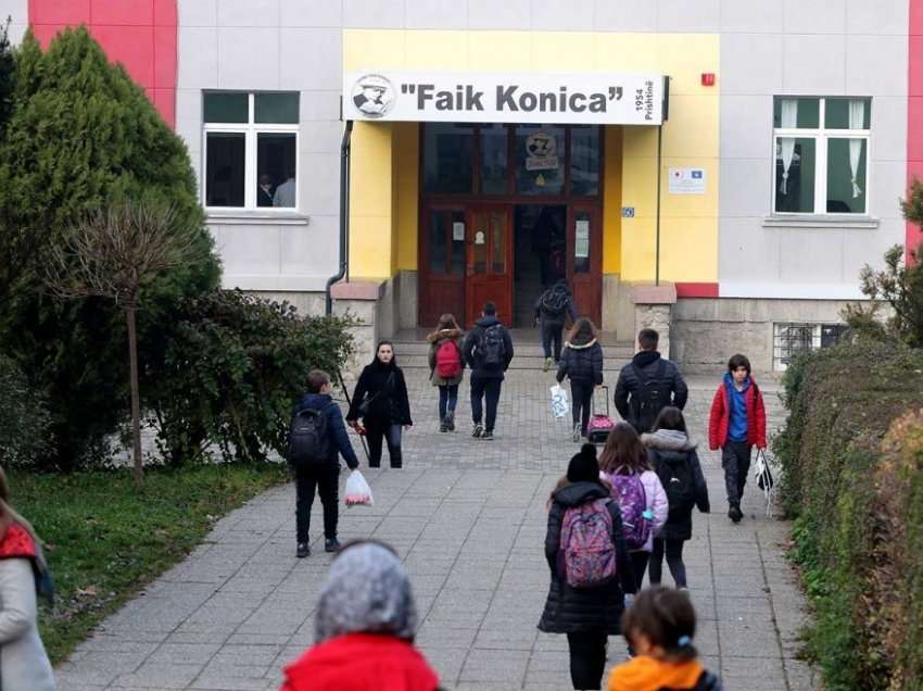 Qeveria merr vendim që e hëna të jetë ditë pune, shkolla “Faik Konica” në pushim