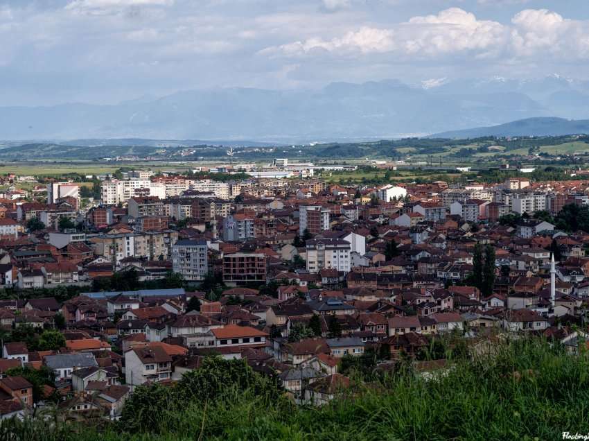 Pavarësia e Shqipërisë festohet në Gjakovë, festival folklorik mbarëkombëtar
