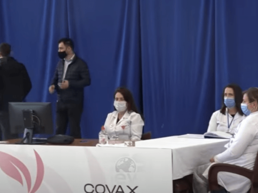 582 raste aktive me koronavirus në Kosovë, qytetarëve u bëhet apel të vaksinohen