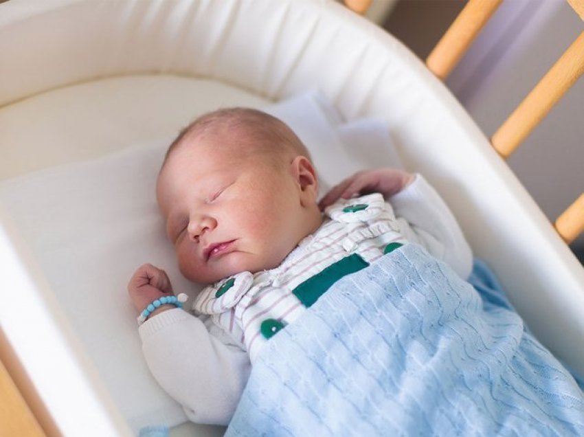 Shtrati i foshnjës; Rregullat e sigurisë që duhet të dijë çdo prind