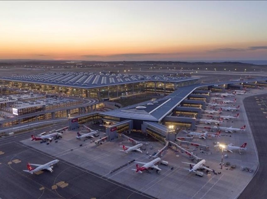 Aeroporti i Stambollit për dy vite ka ofruar shërbime për 81 milionë udhëtarë 