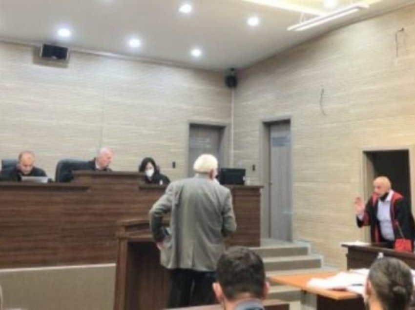 Vllasi dëgjohet si dëshmitar në rigjykimin e rastit “Syri i Popullit”, polemika mes anëtarit të trupit gjykues dhe njërit avokat