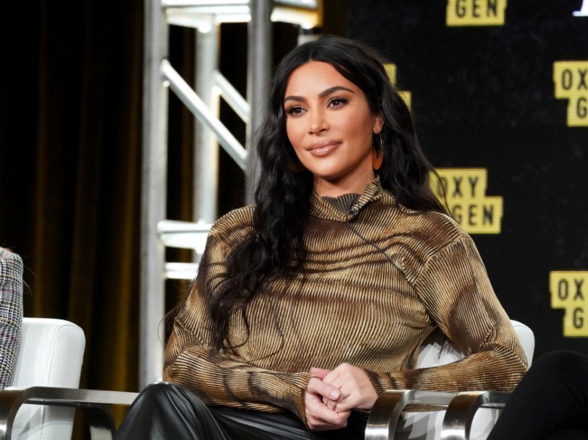 U zotua se nuk do publikojë bizhuteritë e saj në rrjete sociale, Kim Kardashian thyen premtimin