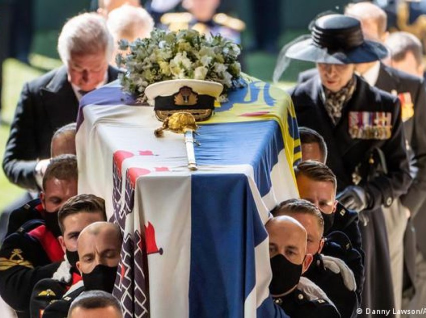 Ceremoni e vogël mortore për Princin Philip në Windsor