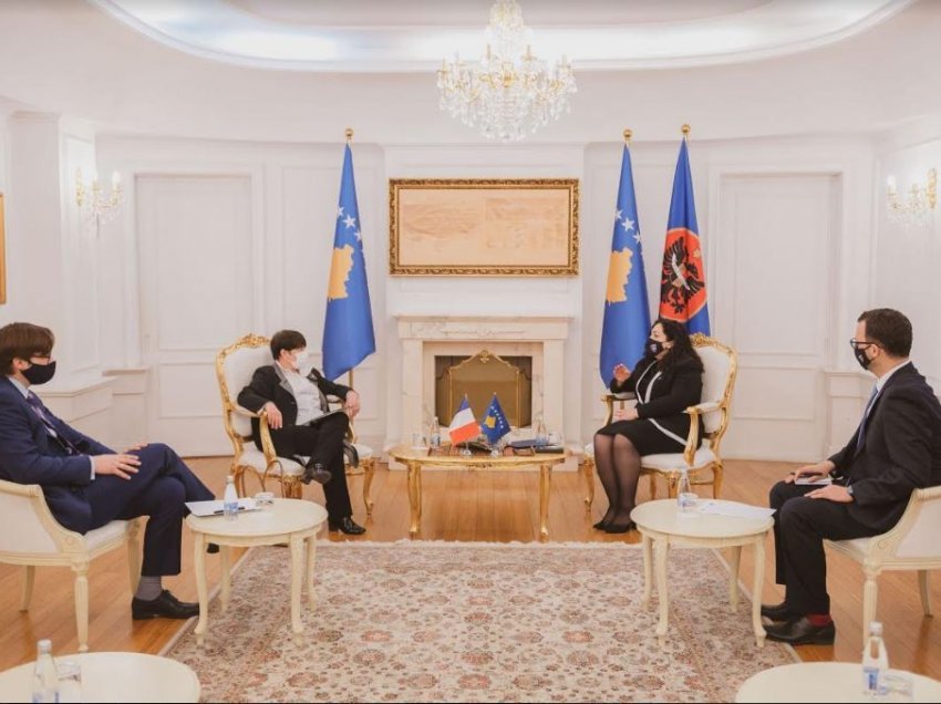 Osmani takon ambasadoren franceze, kërkon mbështetjen e Francës për liberalizimin e vizave
