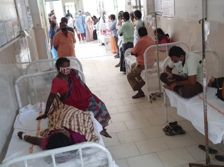 Indi/ Rrjedhja e oksigjenit, 22 pacientë të infektuar me covid ndërrojnë jetë në spital