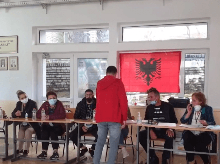 VOA: Votimet në Qarkun e Gjirokastrës
