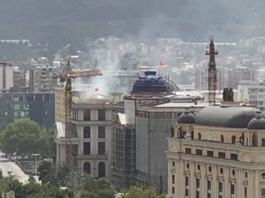 Zjarr në afërsi të MPJ-së në Shkup