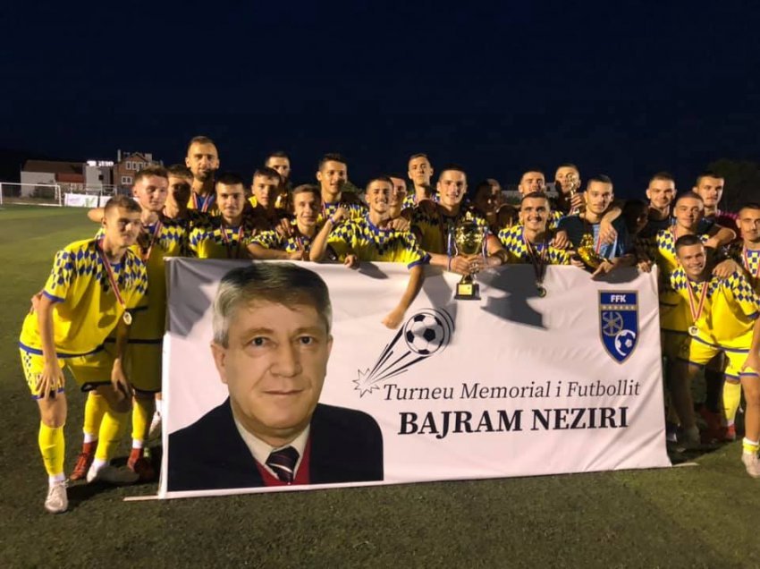 Mbahet turneu memorial “Bajram Neziri”, juniorët e 2 Korrikut fitojnë me penallti