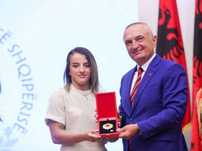 ​Krasniqi e Gjakova premtojnë medalje të tjera për Kosovën në të ardhmen