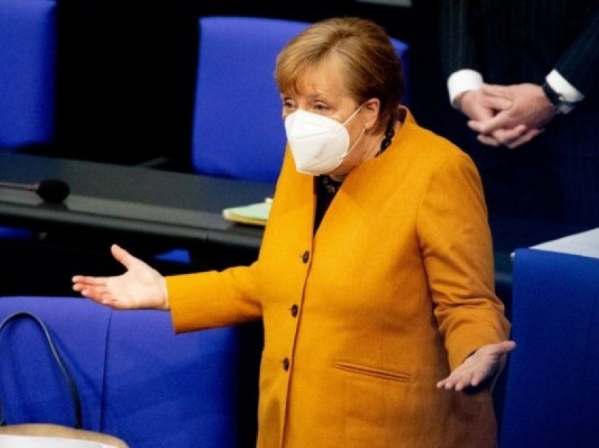 Merkel bën thirrje për vaksinim kundër COVID-19