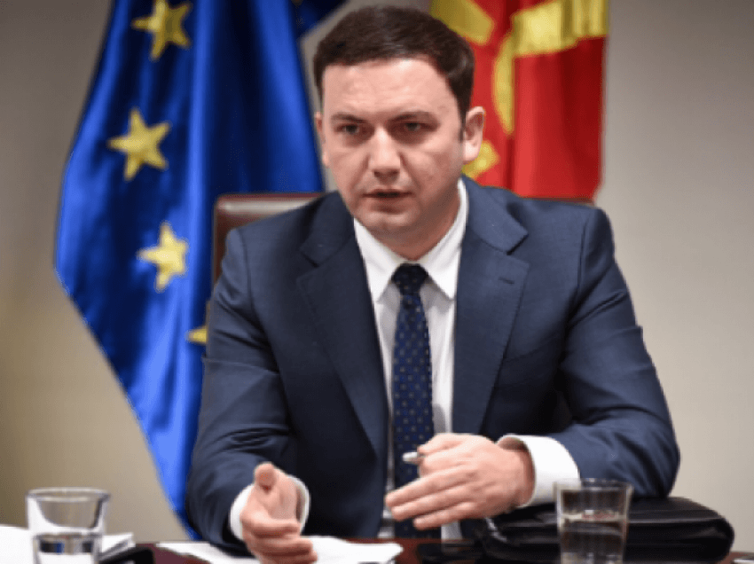 Ministri i jashtëm: Do ta vazhdojmë komunikimin me Sofjen