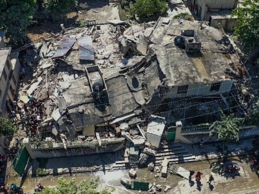 Arrin në 227 numri i viktimava pas tërmetit në Haiti