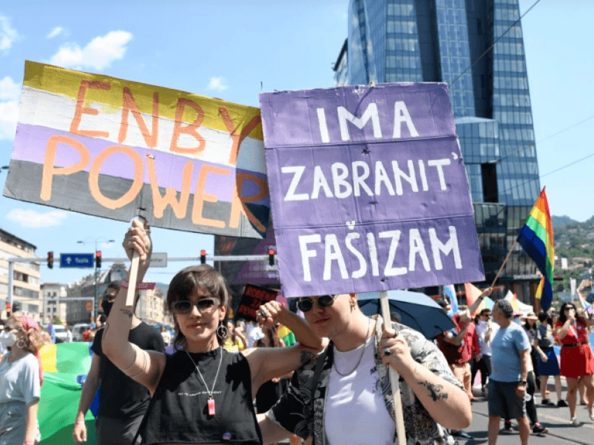 Në Sarajevë mbahet Parada e Krenarisë