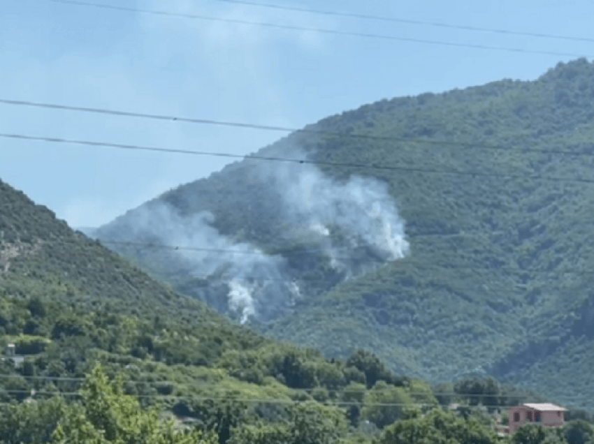 Kërkohet ndërhyrje nga ajri në Mirditë, disa vatra aktive të zjarrit