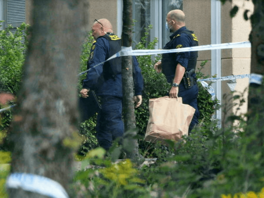 Adoleshenti arrestohet në Suedi pas sulmit në shkollë 
