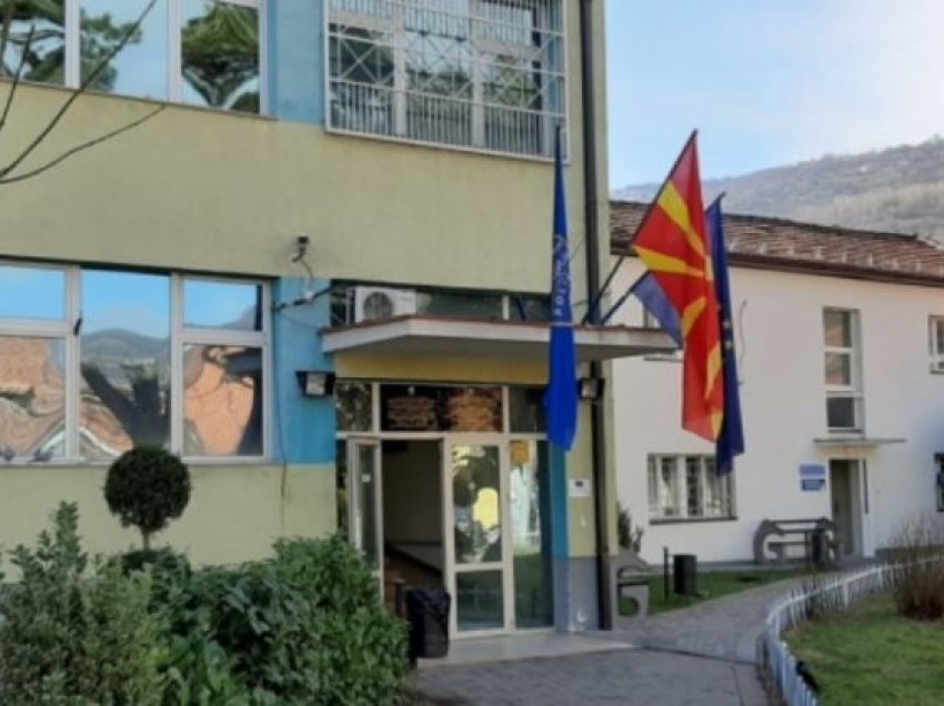 12 persona nga Tetova dhe Gostivari nuk respektuan vendimin për karantinë