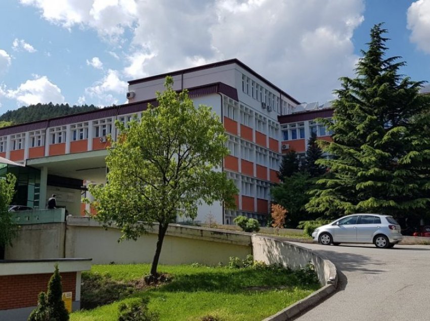 138 pacientë me COVID-19 të shtrirë në spitalin e Pejës 