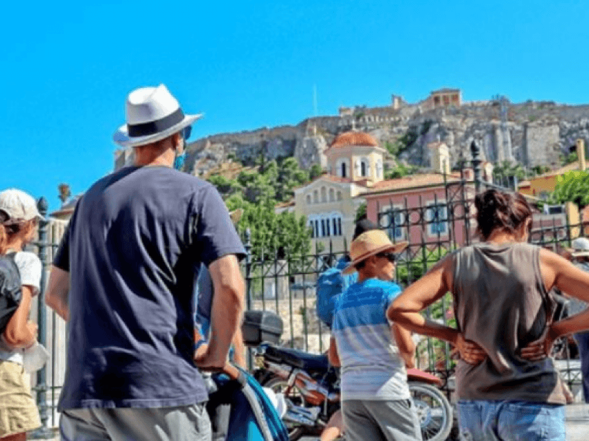 Përhapet delta, rekord i zi rastesh të reja në Greqi