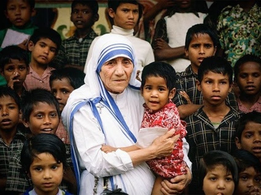 111-vjetori i lindjes së Nënë Terezës, Meta: Të ndjekim shembullin e saj