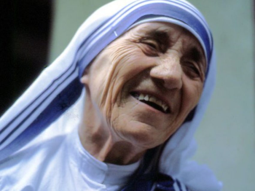 Ditëlindja e Nënë Terezës, Tritan Shehu: Shërbeu si një yll orientues për mbarë njerëzimin
