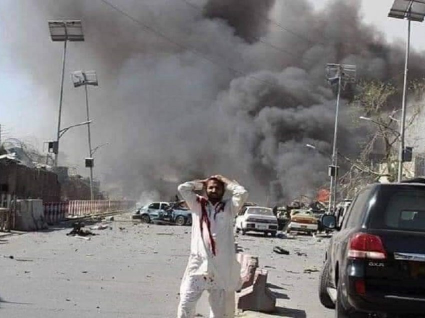 90 viktima dhe 160 të plagosur nga sulmet në Kabul