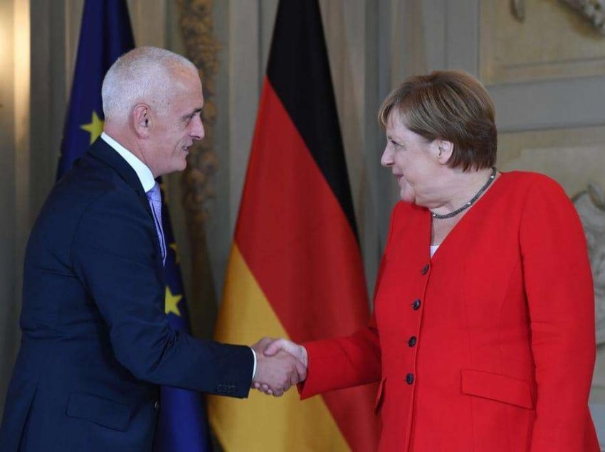 Edhe Beqë Cufaj e dorëzon detyrën e ambasadorit në Gjermani