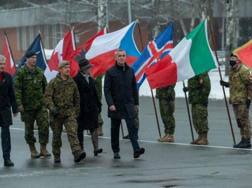 A do ta mbrojë NATO-ja Ukrainën?