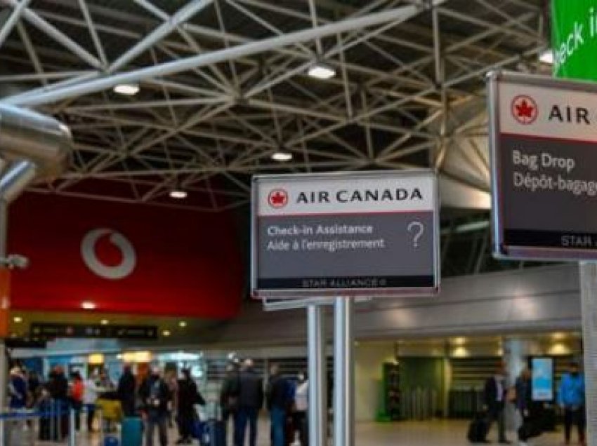 Rregullat e reja të udhëtimit në Kanada po shkaktojnë pritje të gjata