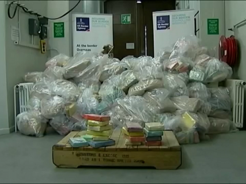 Kokainë në parlamentin anglez/ Gjurmët e drogës u zbuluan në 11 nga 12 ambientet e kontrolluara