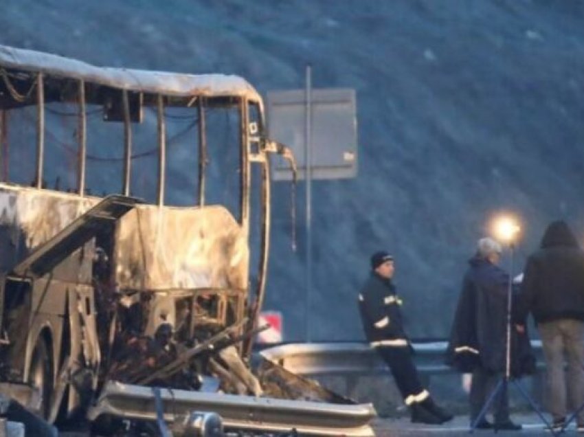 VMRO: Java e tretë nga tragjedia me autobusin, qeveria pa përgjigje dhe përgjegjësi