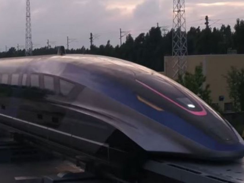 Ky është treni më i shpejtë në botë, ka shpejtësi marramendëse