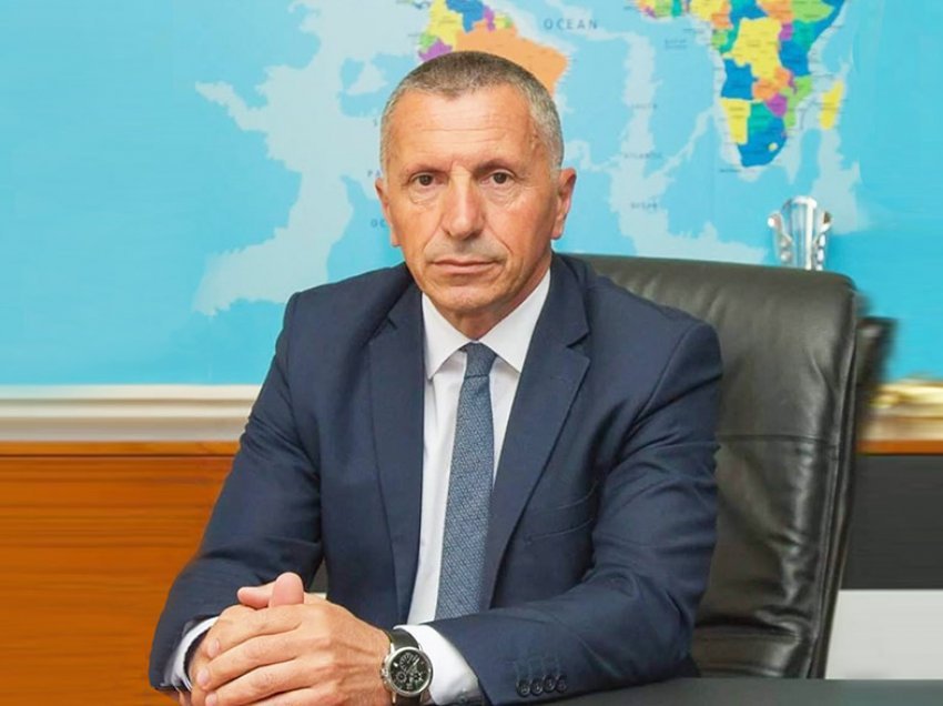 ​Shaip Kamberi kërkon zgjerimin e sanksioneve ndaj bashkëpunëtorëve të Veselinoviqit në Serbi