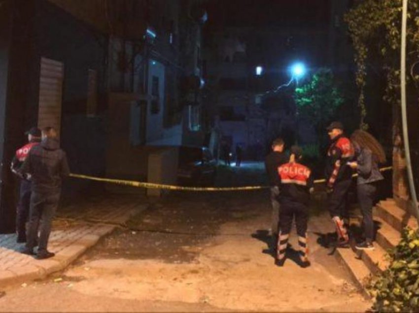 Vrasja e të riut në Tiranë, policia merr në pyetje shokun e viktimës