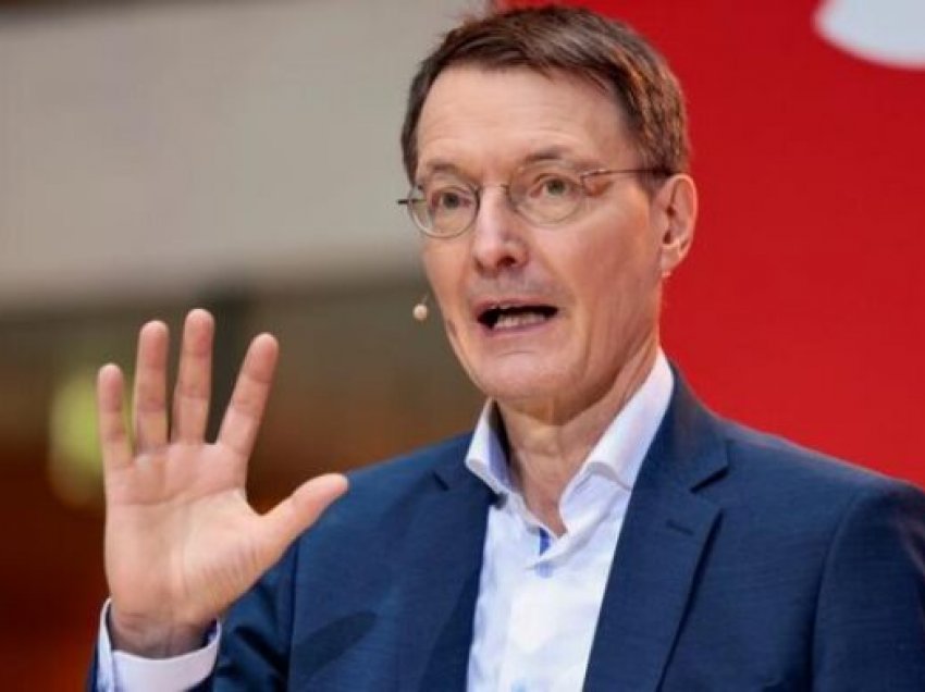 Ministri gjerman i Shëndetësisë jep paralajmërimin për një valë të pestë “masive” të koronavirusi