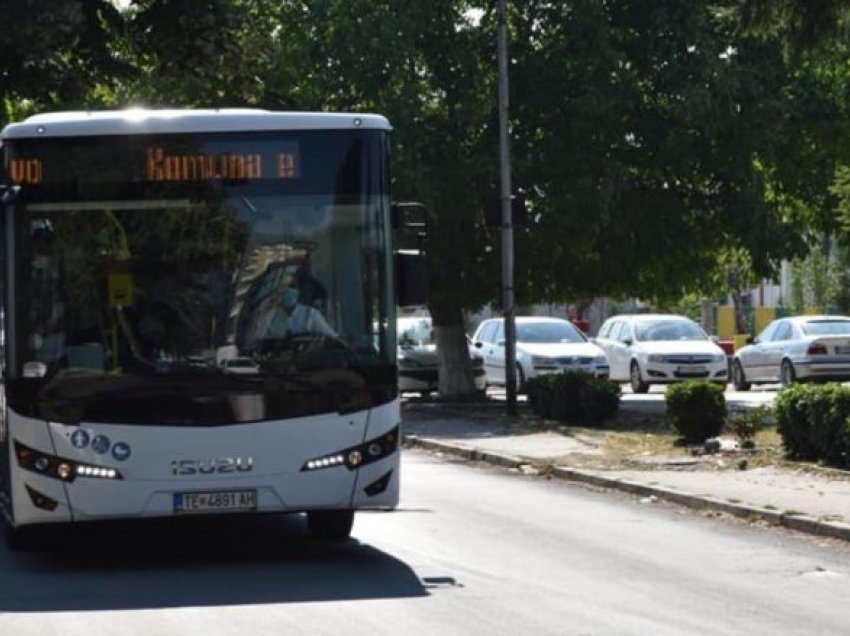 Autobusët e Tetovës ende në parking