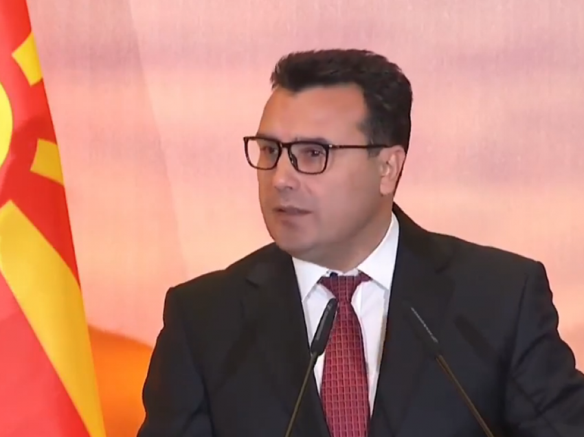 Zoran Zaev nënshkruan dorëheqjen