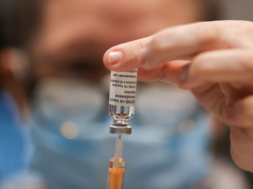 AstraZeneca do të sigurojë edhe 9 milionë vaksina anti-covid për BE, thotë Von der Leyer