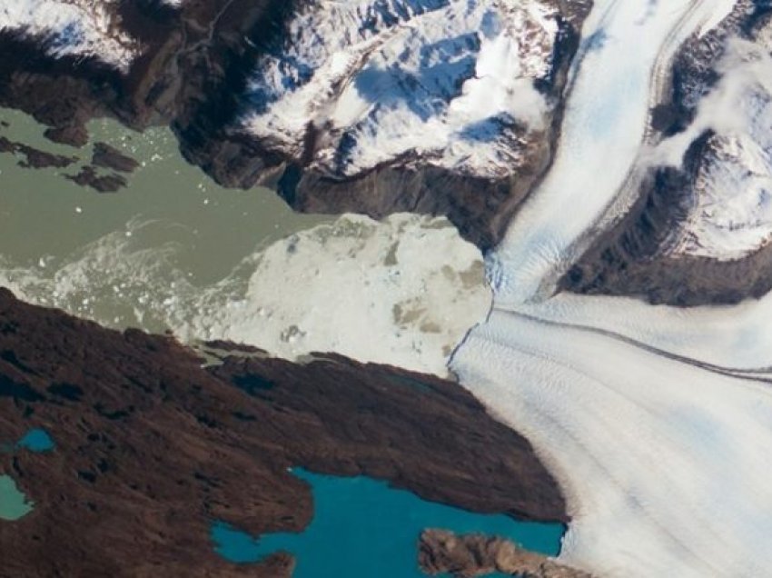 Agjencia Evropiane e Hapësirës: Akulli në Tokë po shkrihet me shpejtësi rekorde