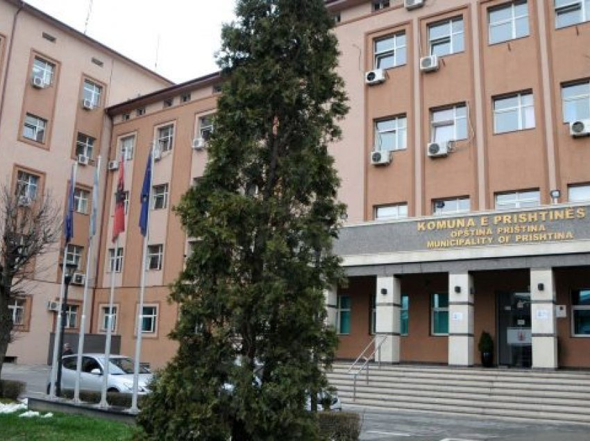 Komuna e Prishtinës nis ekzekutimin e pagesave për qytetarët pozitiv me Covid-19