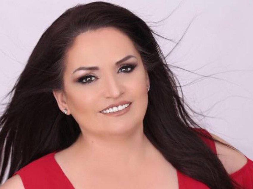 Këngëtarja e njohur shqiptare tregon shifrën e “çmendur” që ka kërkuar për një dasmë