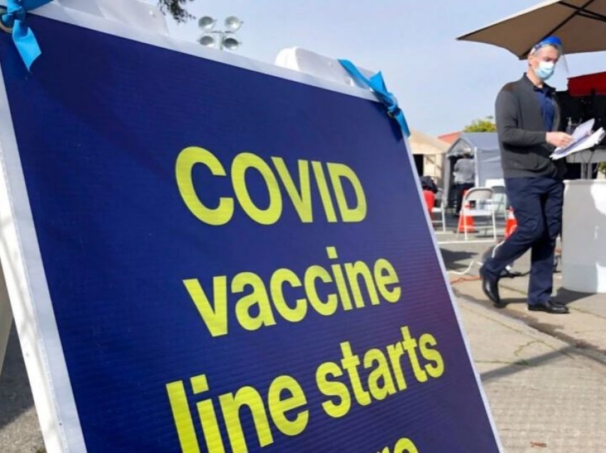 CDC: Mbi 50 milionë doza vaksinash janë administruar në SHBA