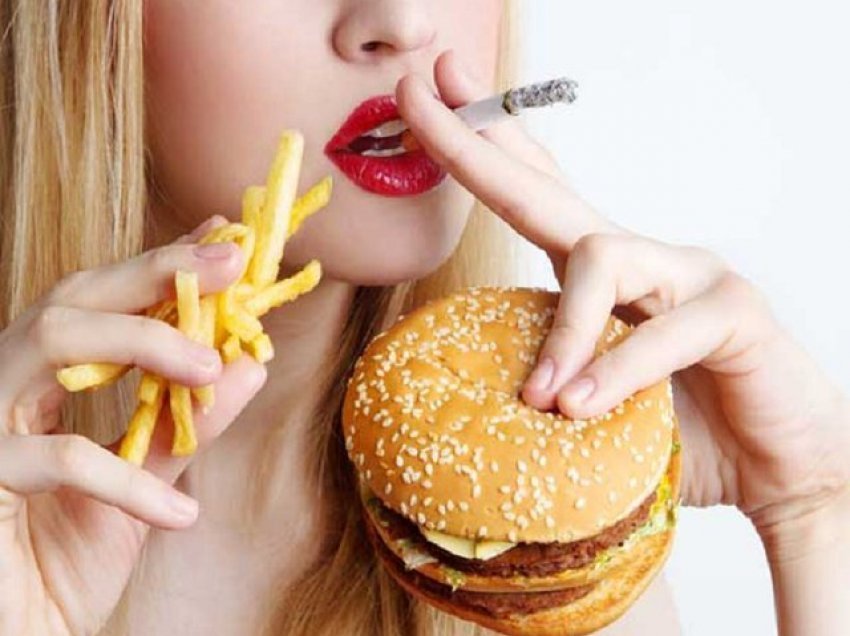 Pse është e rrezikshme të pish një cigare pas ushqimit