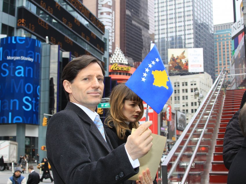 Tre vjetori i Pavarësisë së Kosovës, u shënua në Times Square - Nju Jork  