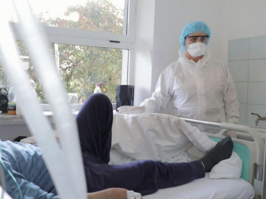 Një tjetër mjek humb jetën nga COVID-19 në Shqipëri