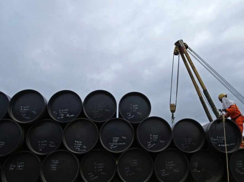 Asnjë krizë s'e pengon importin e naftës të kapë rekordin