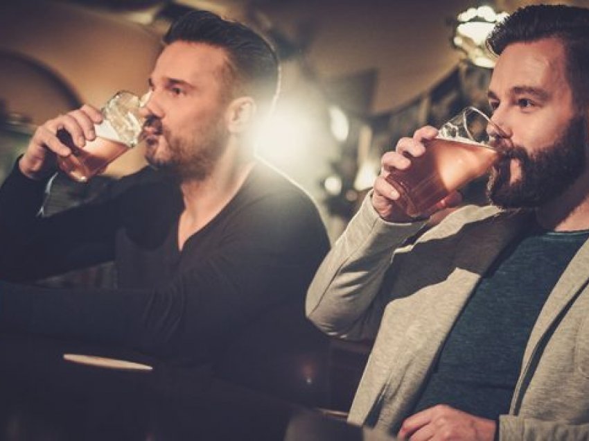 Konsumimi i birrës mund të zgjasë jetën e meshkujve