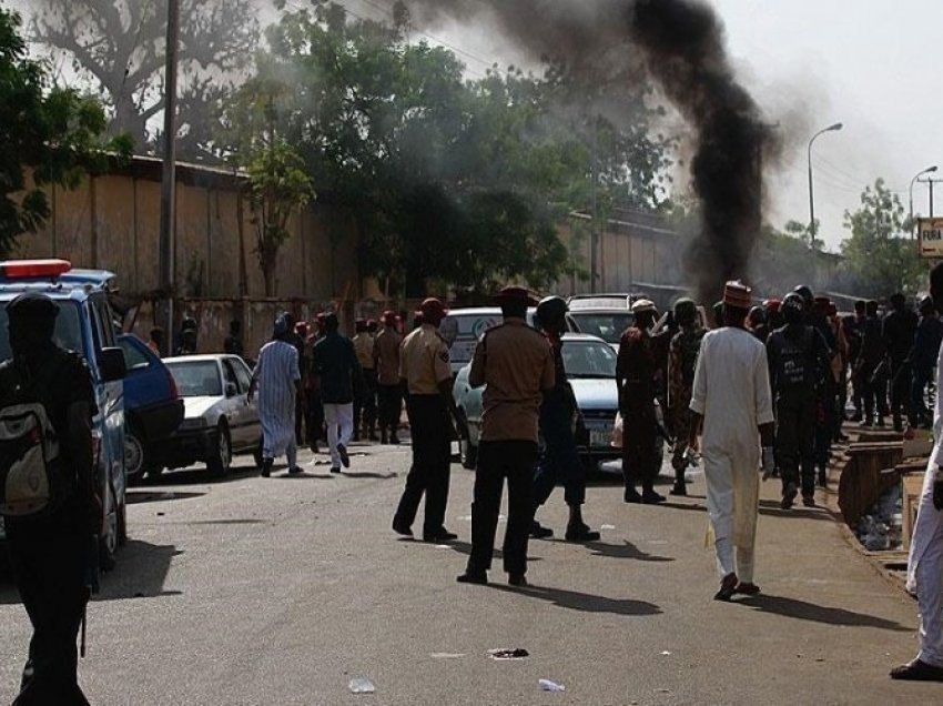 Në një sulm terrorist në Niger humbën jetën 56 persona