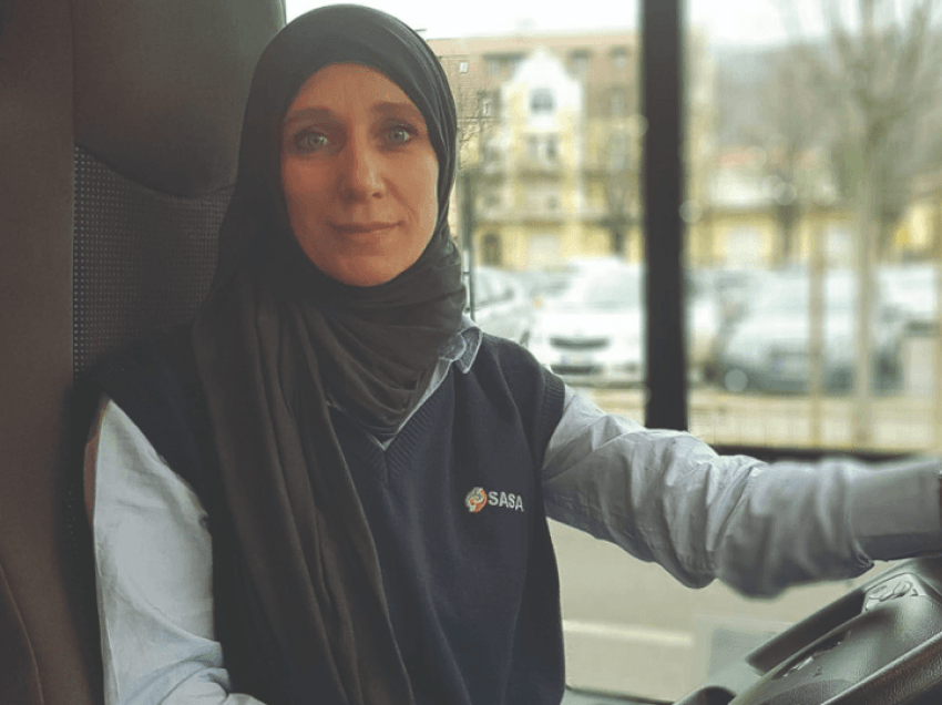 Shqiptarja, shofere autobusi në Itali