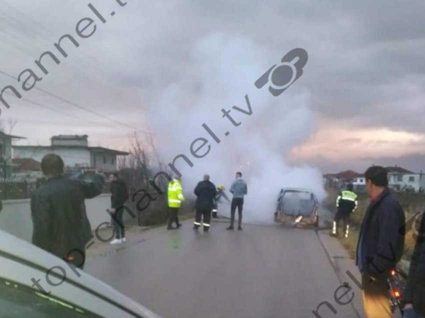 Makina merr flakë në ecje në aksin nacional Korçë-Pogradec, shoferi shpëton për mrekulli